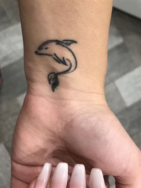 dolphin henna tattoo|Learn How to Create a Dolphin Henna Tattoo .